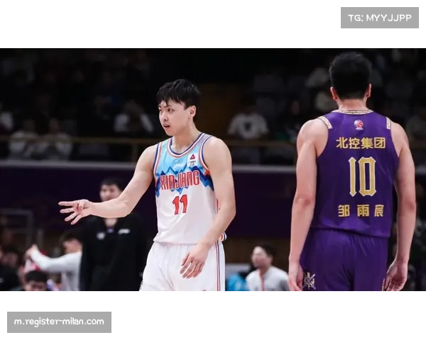 齐麟三分命中率42.3% 展现新疆年轻球员潜力